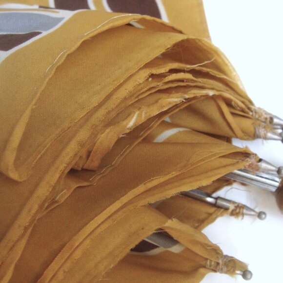 Vintage 60s Geometric Print Umbrella Unique Handle - Picture 8 of 14